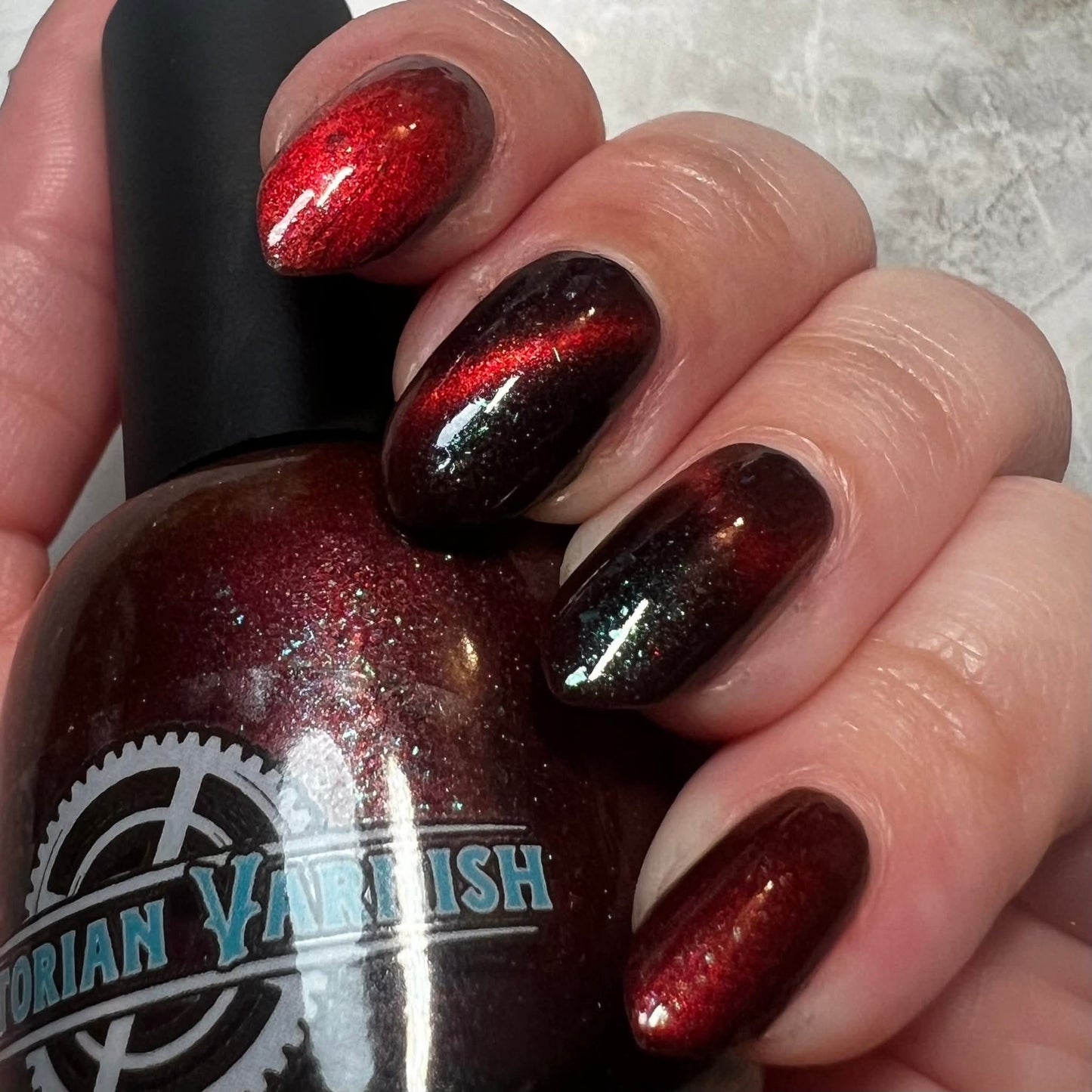 TWO CHERRIES ON TOP (MAGNETIC)