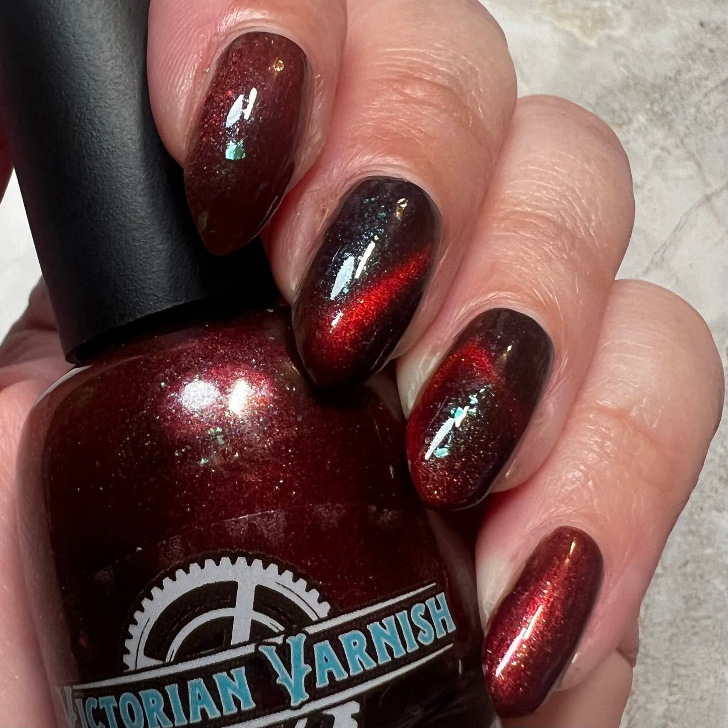 TWO CHERRIES ON TOP (MAGNETIC)