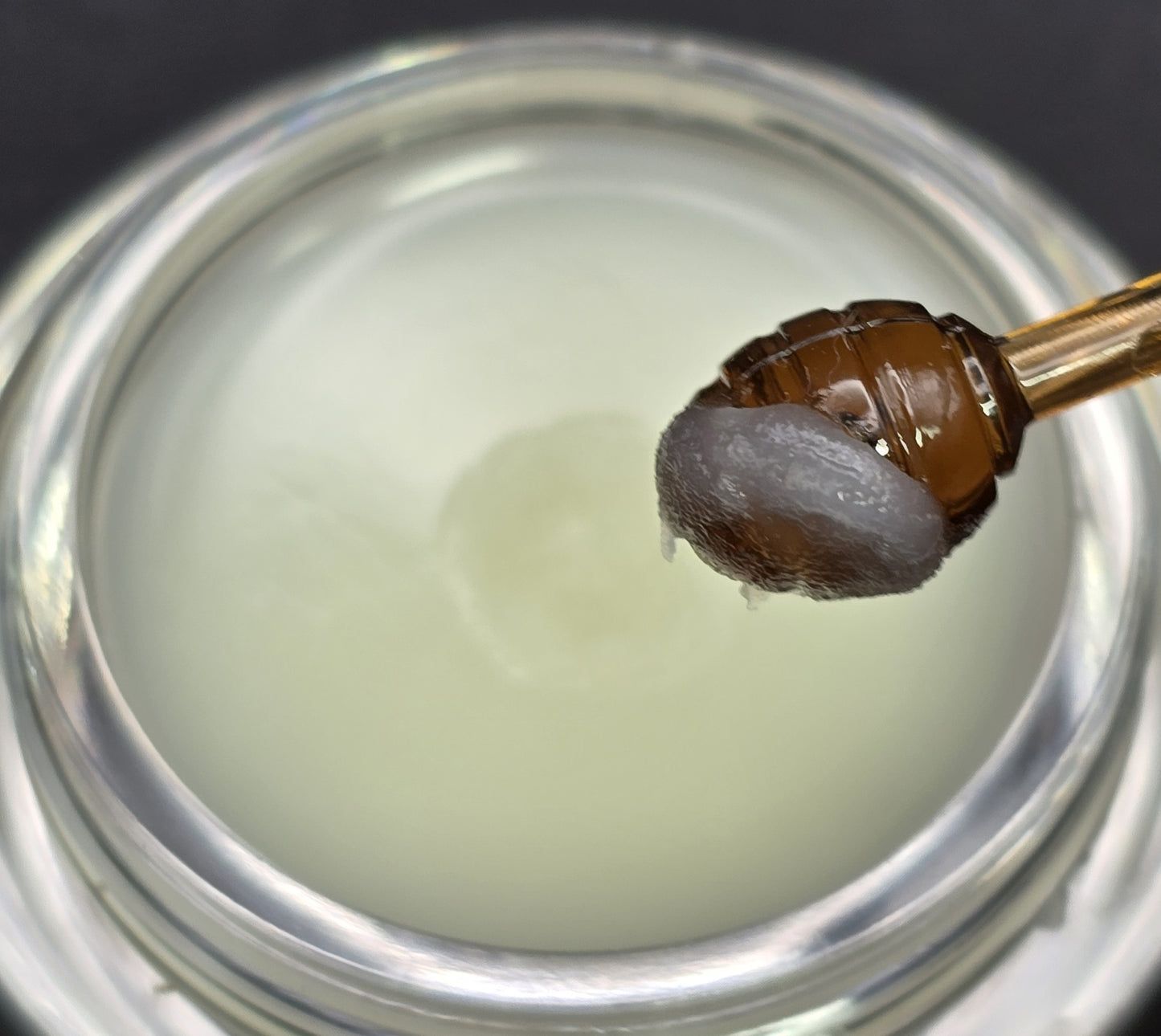 TIPSY STRAWBERRY CUTICLE BALM