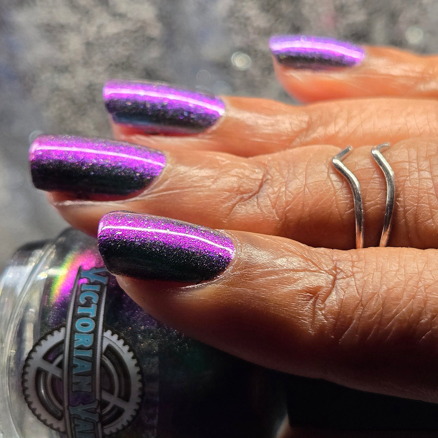 HYPNOTIZE