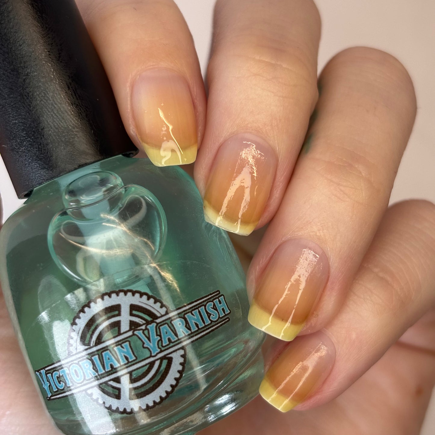 TACKY TROUSERS BASECOAT (3-FREE FORMULA)