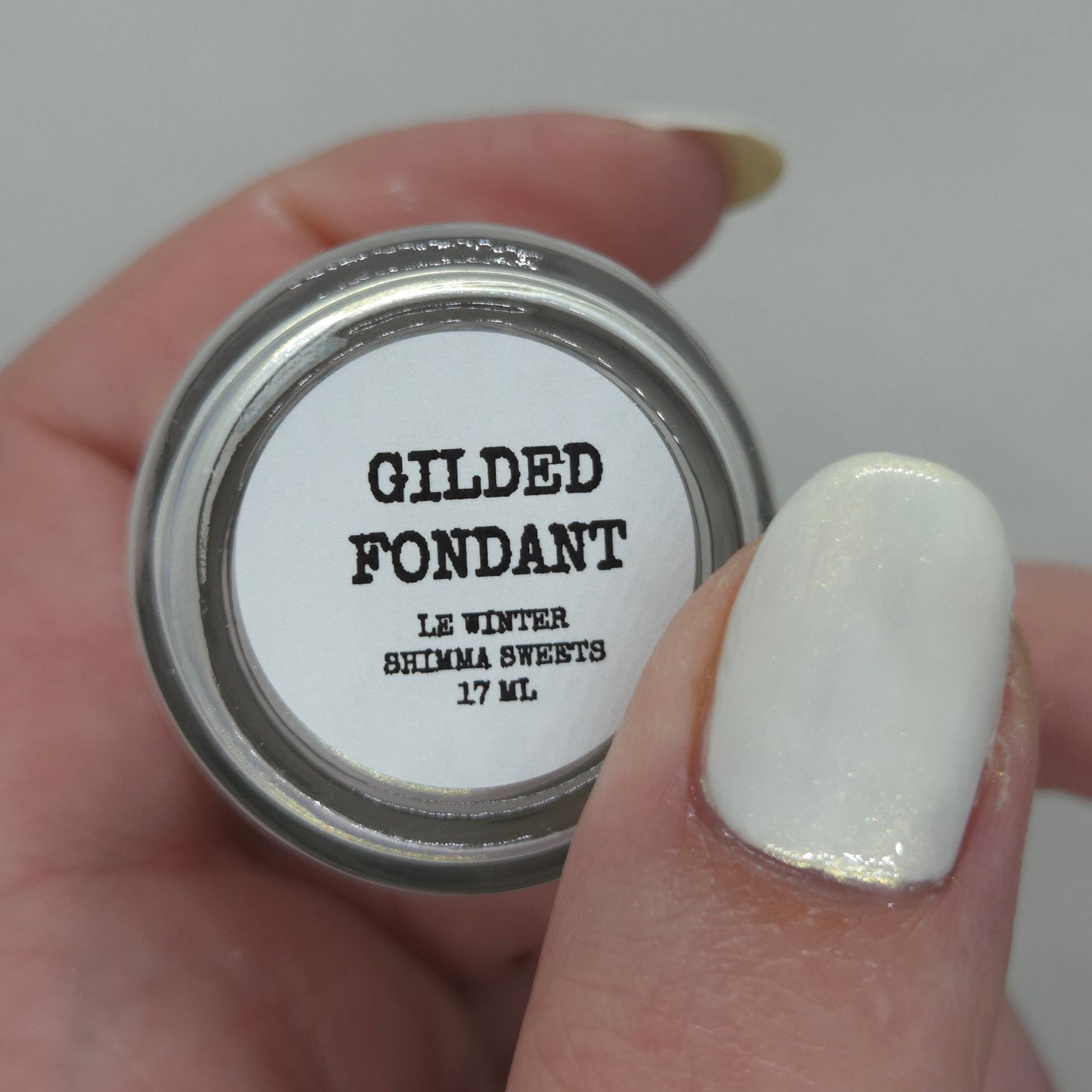 GILDED FONDANT