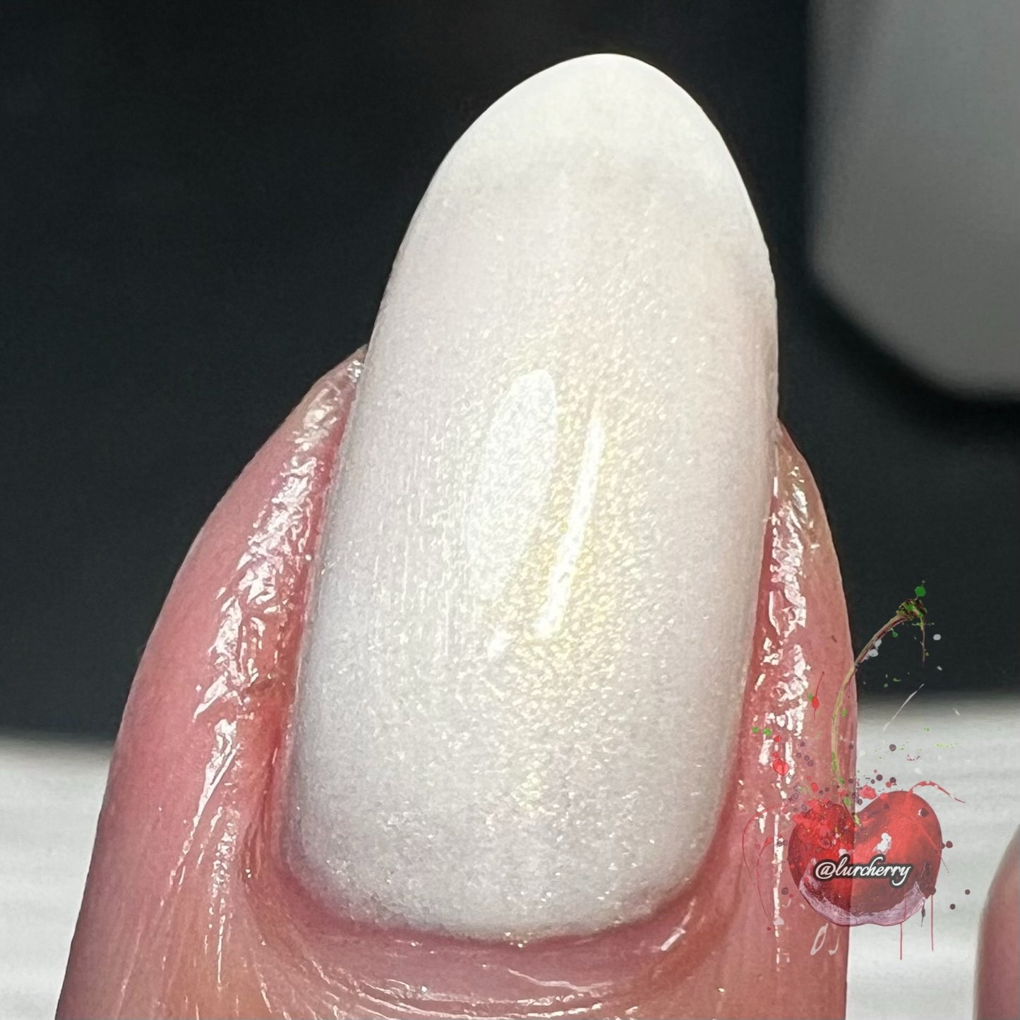 GILDED FONDANT