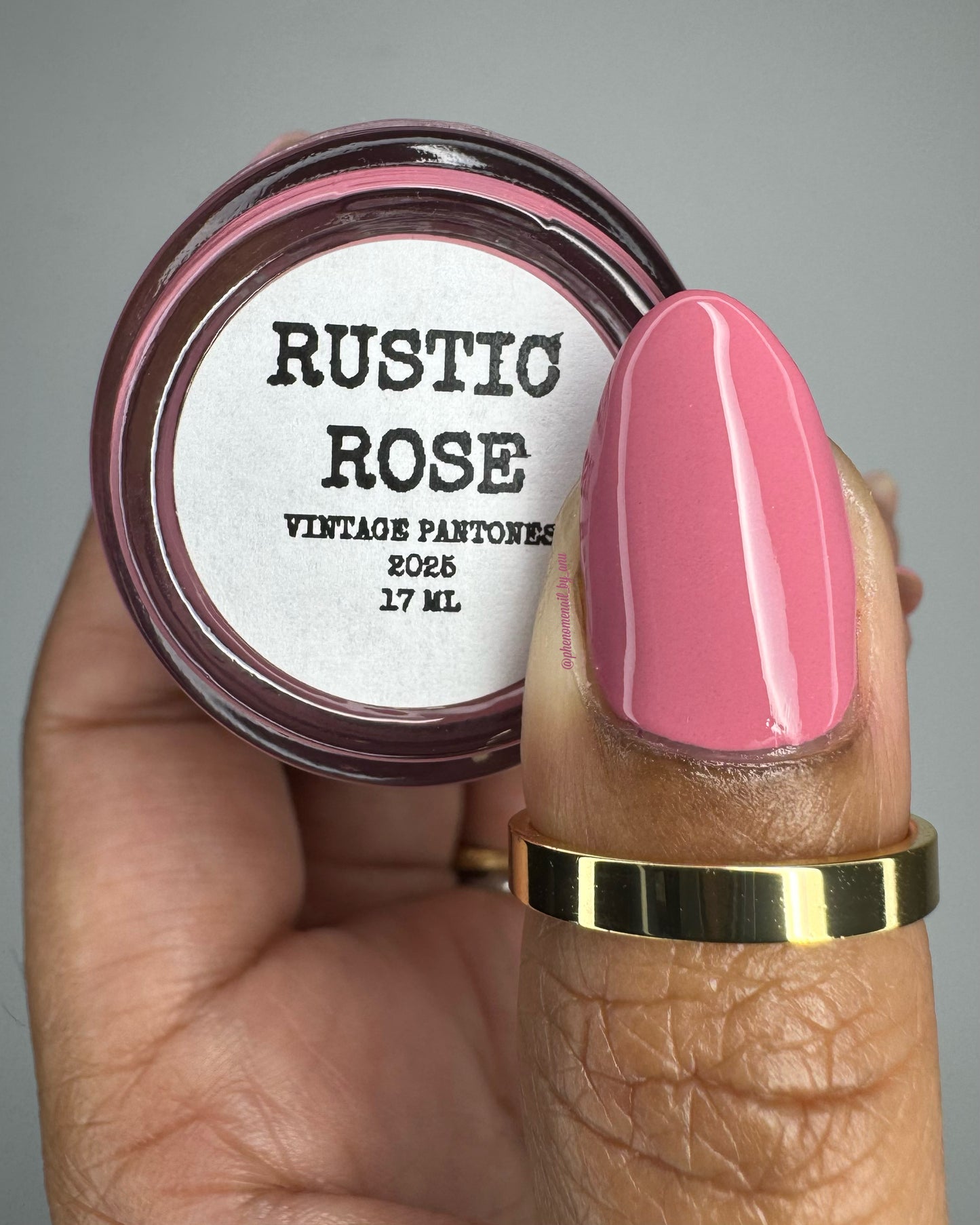 RUSTIC ROSE
