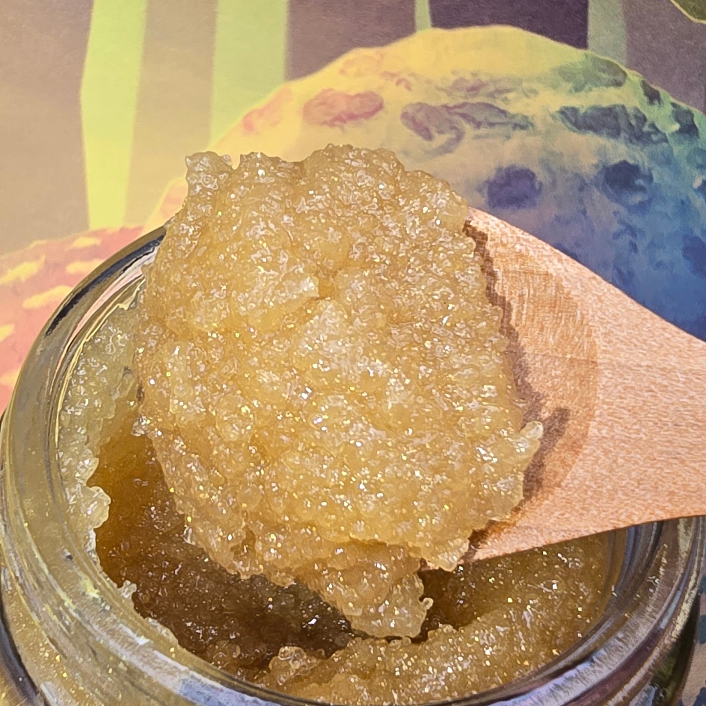 SHIMMERING STEAMY SUGAR SCRUB