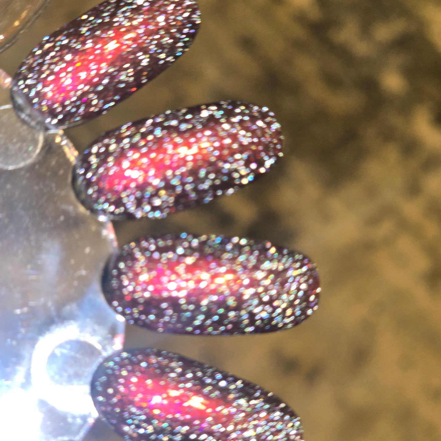 ARIES VIBES (REFLECTIVE)