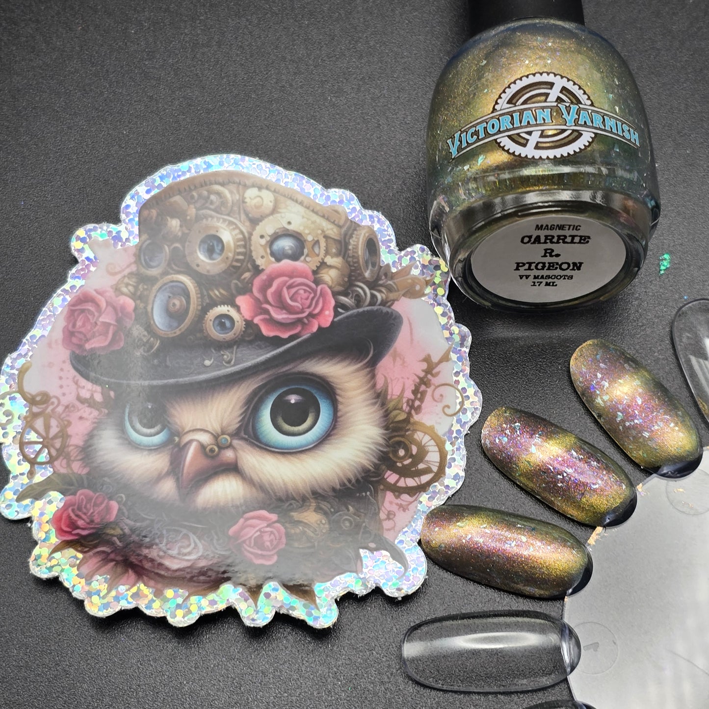 CARRIE R. PIGEON (MAGNETIC) VV MASCOT