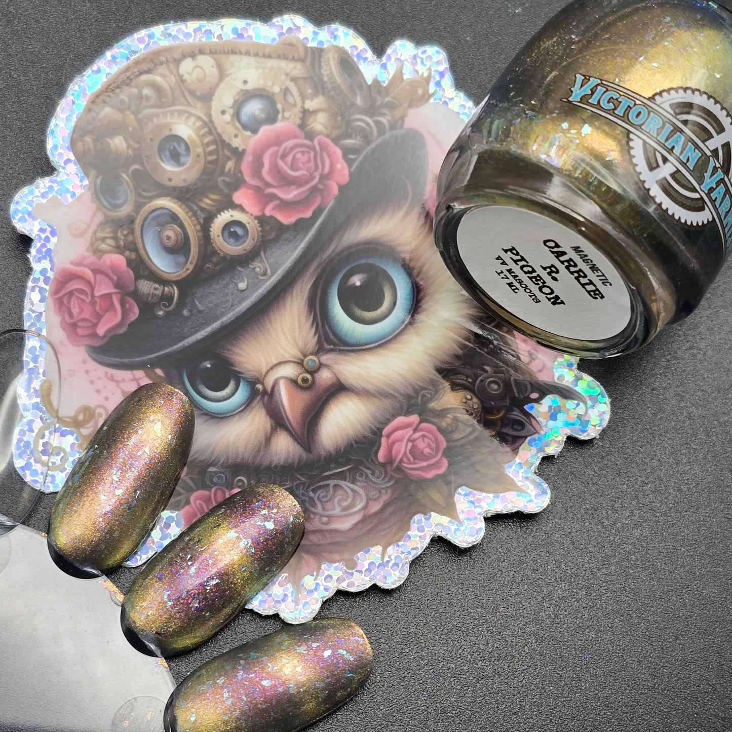 CARRIE R. PIGEON (MAGNETIC) VV MASCOT