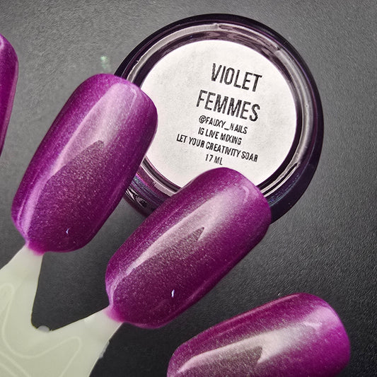 VIOLET FEMMES