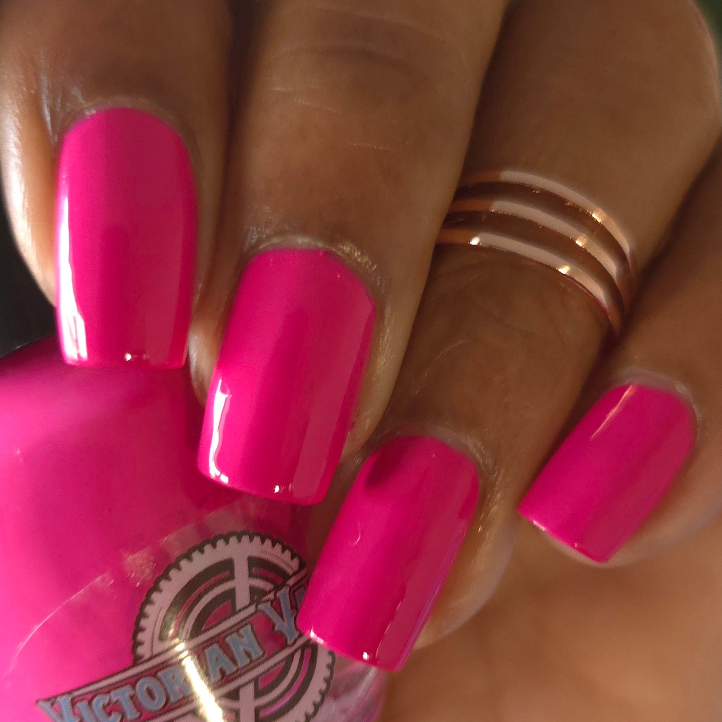 FLIP FLOPS & FLAMINGO FLOATS