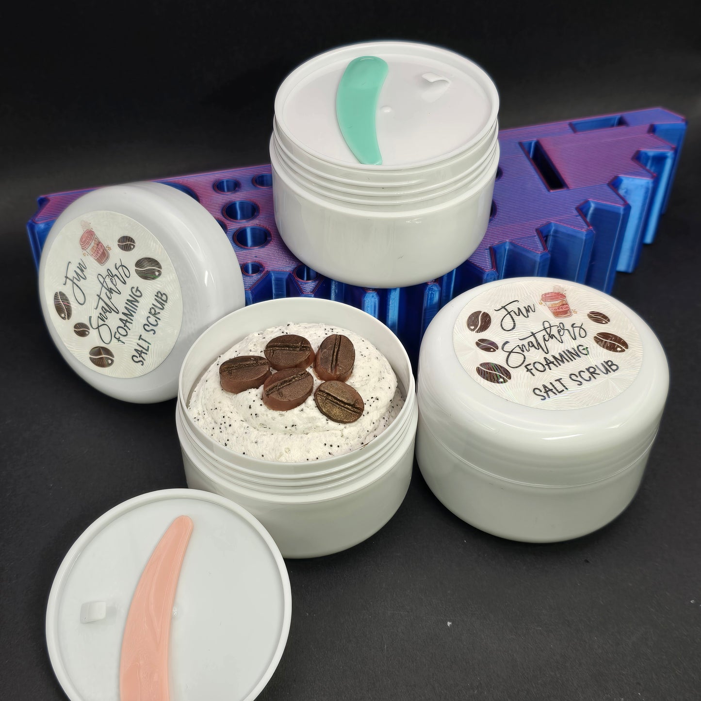 FUN SNATCHERS FOAMING SALT SCRUB
