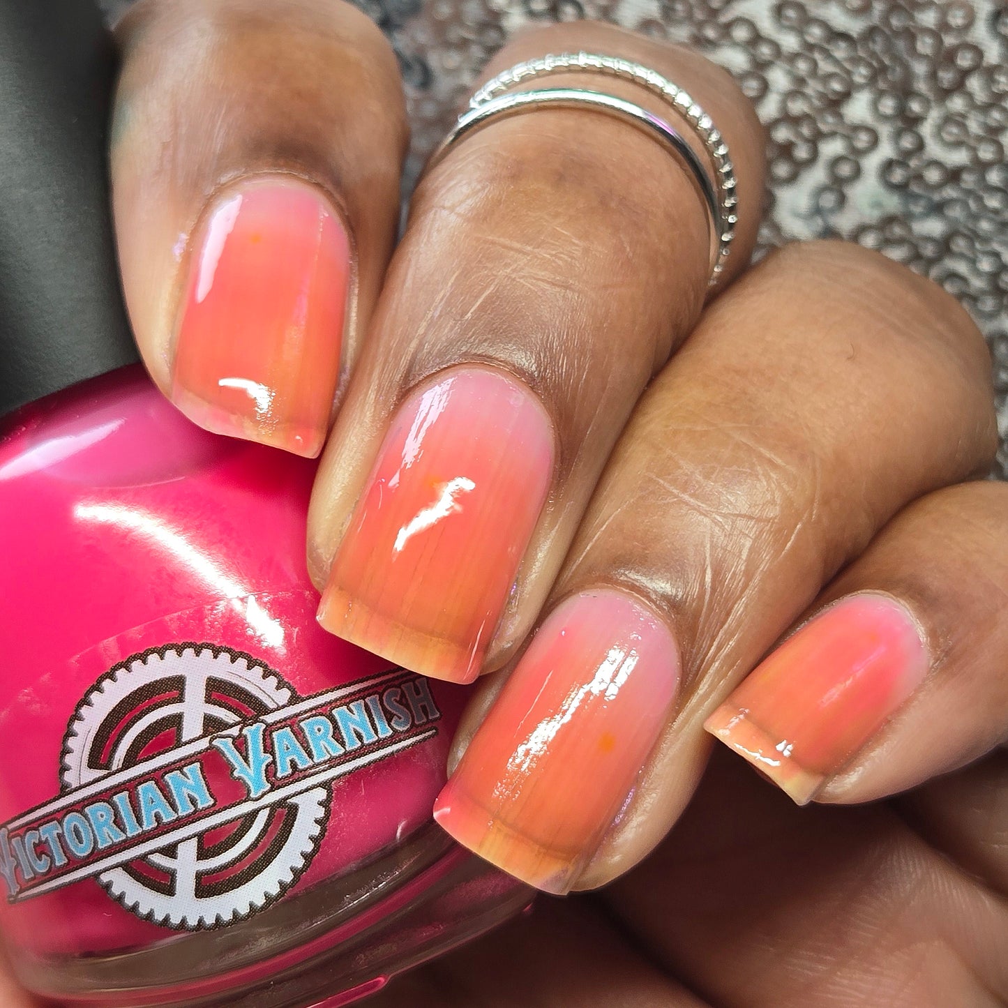 PINK PETTICOAT - KERATIN/HYALURONIC ACID BASECOAT