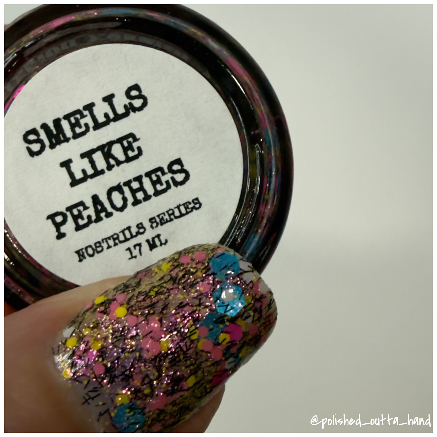 SMELLS LIKE PEACHES