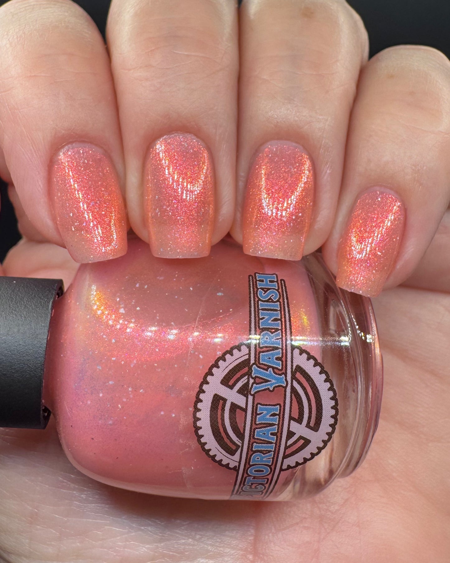 LUSTY DUST ONTO THE STIGMA