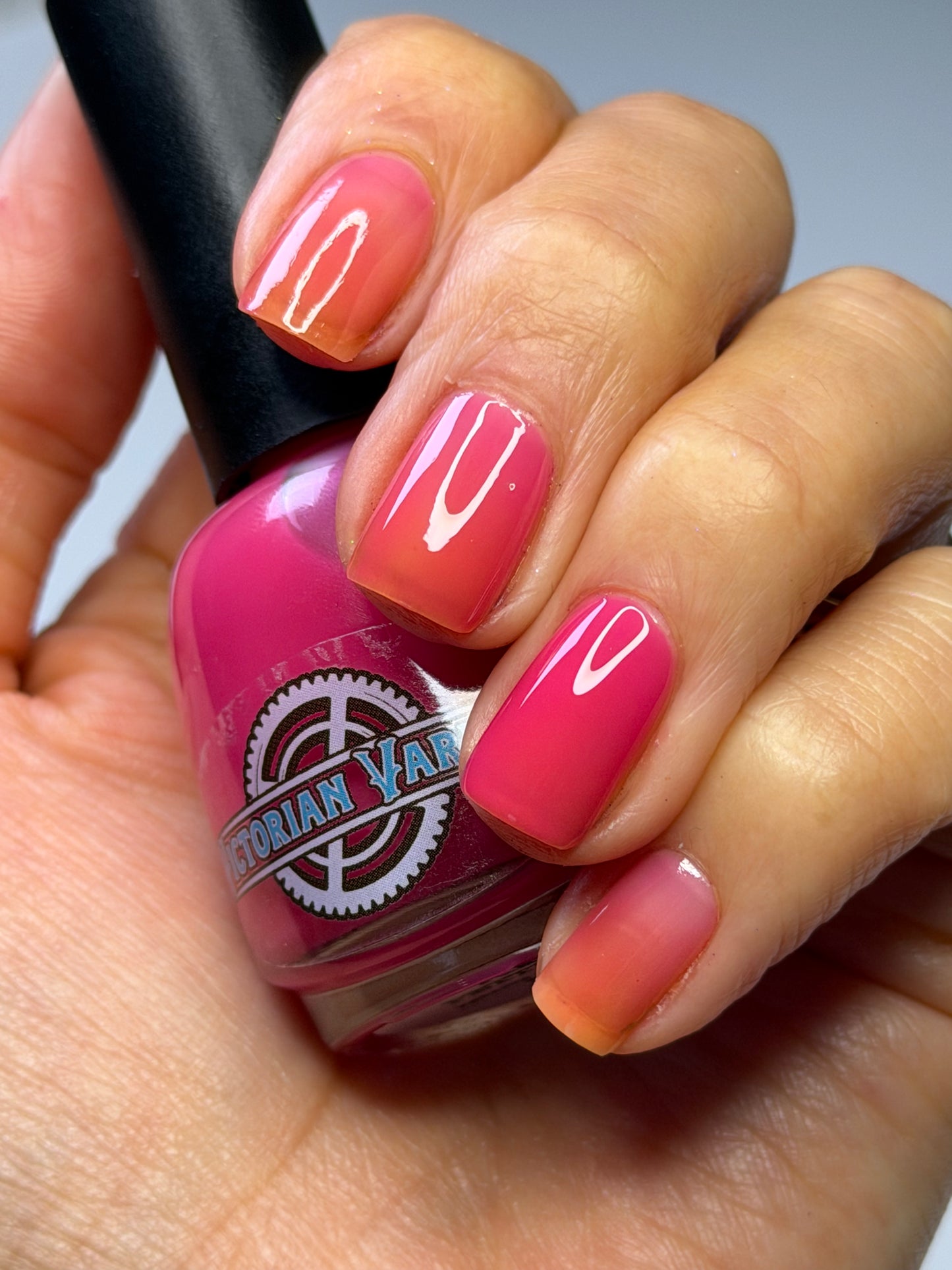 PINK PETTICOAT - KERATIN/HYALURONIC ACID BASECOAT