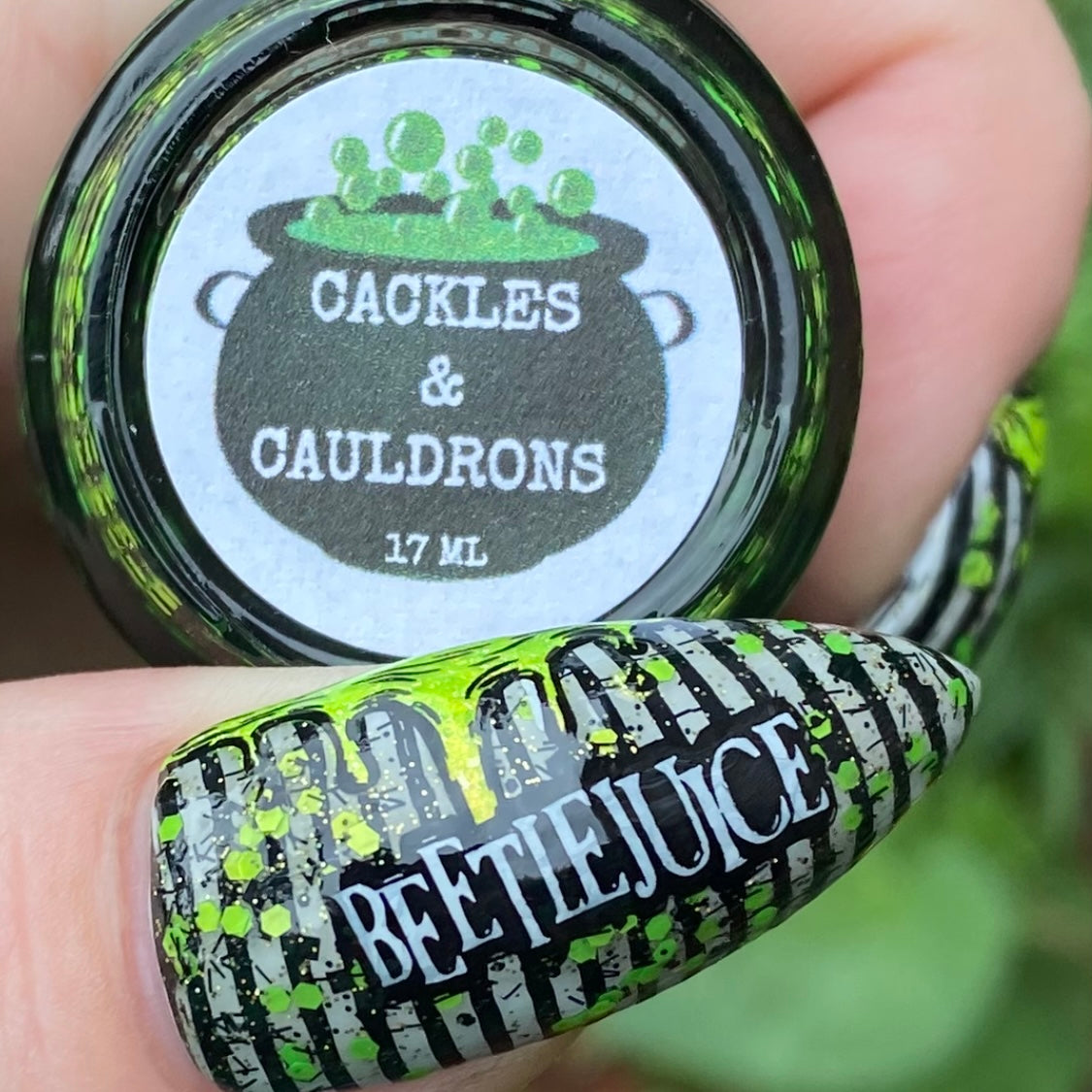 CACKLES & CAULDRONS