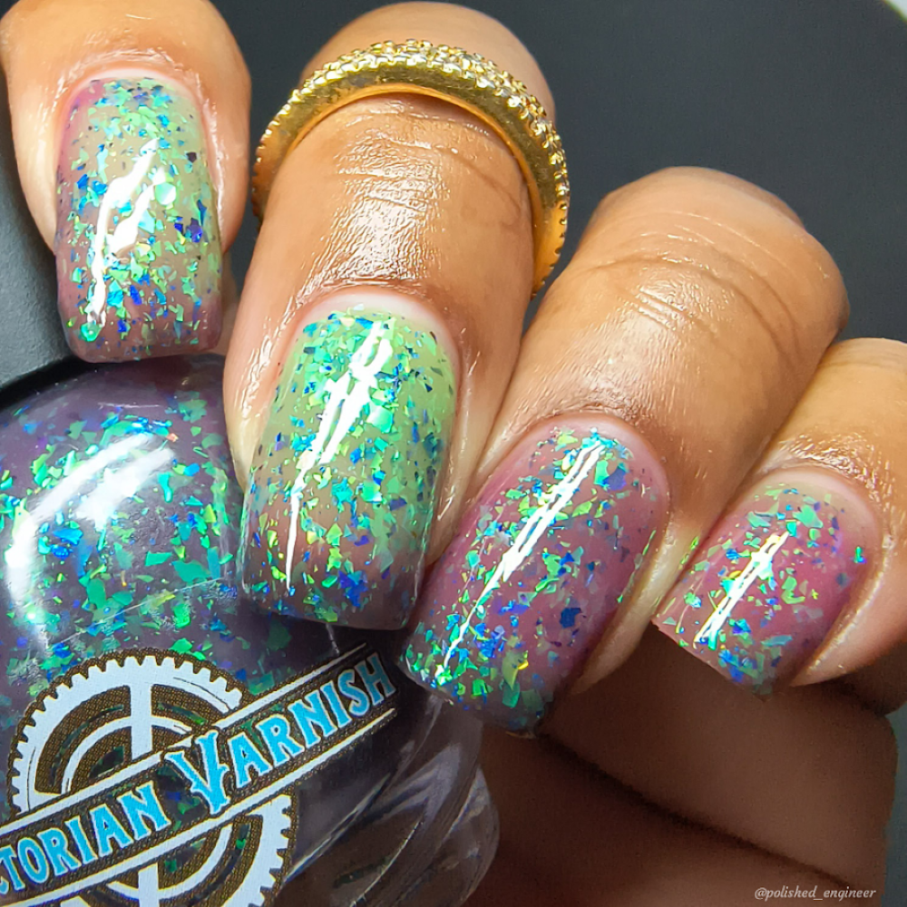 SIRENS SING SEA SHANTIES (TRI THERMAL)