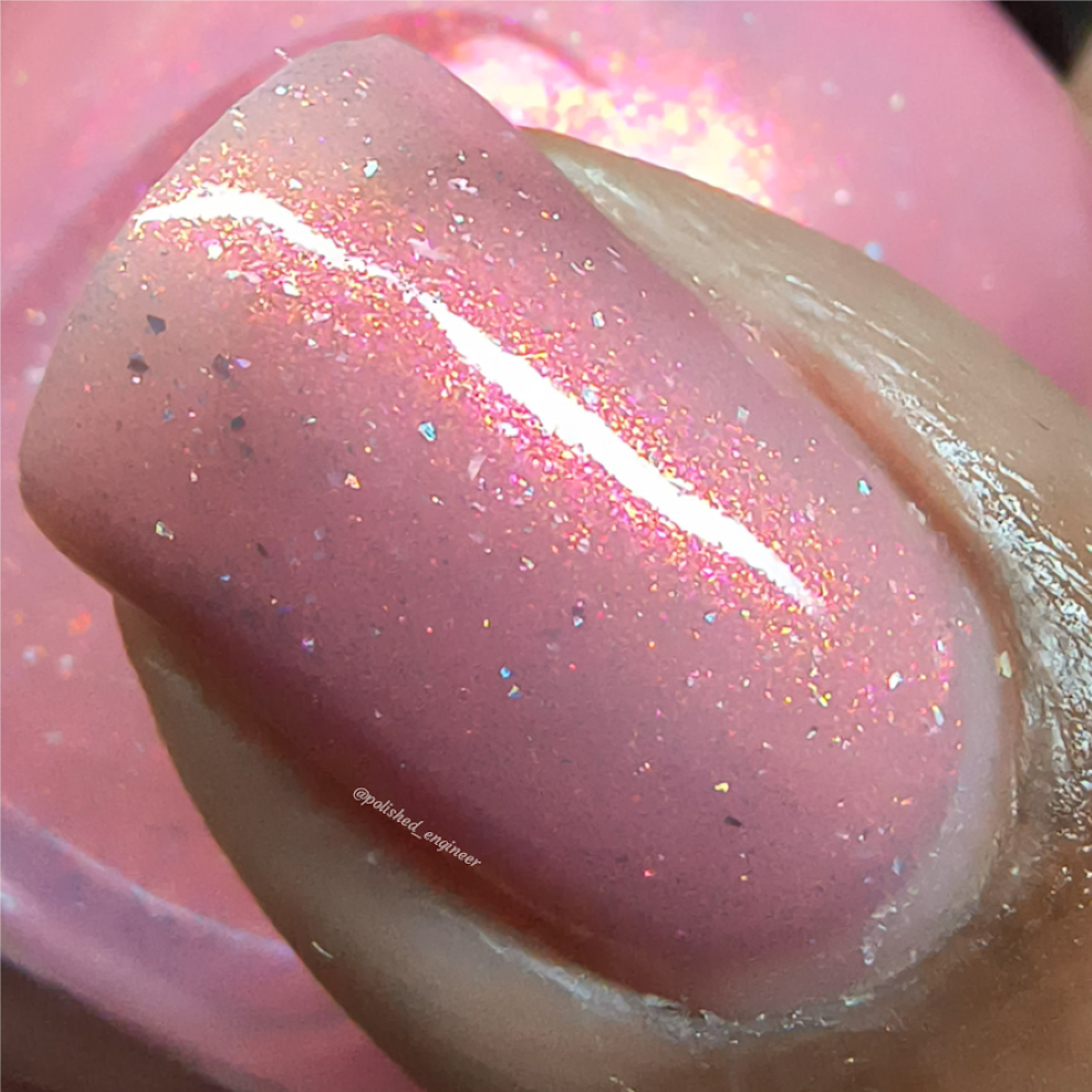 LUSTY DUST ONTO THE STIGMA