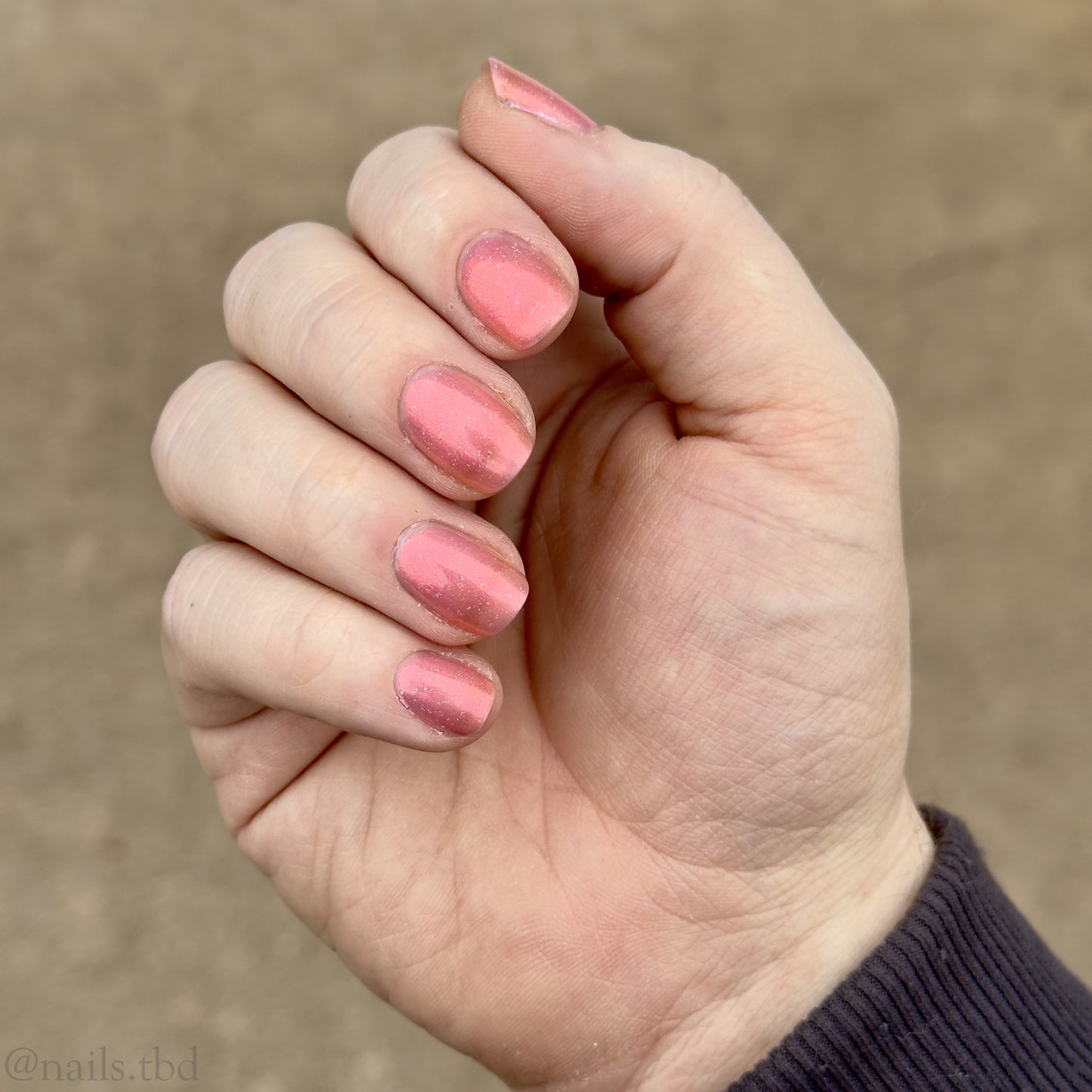 LUSTY DUST ONTO THE STIGMA