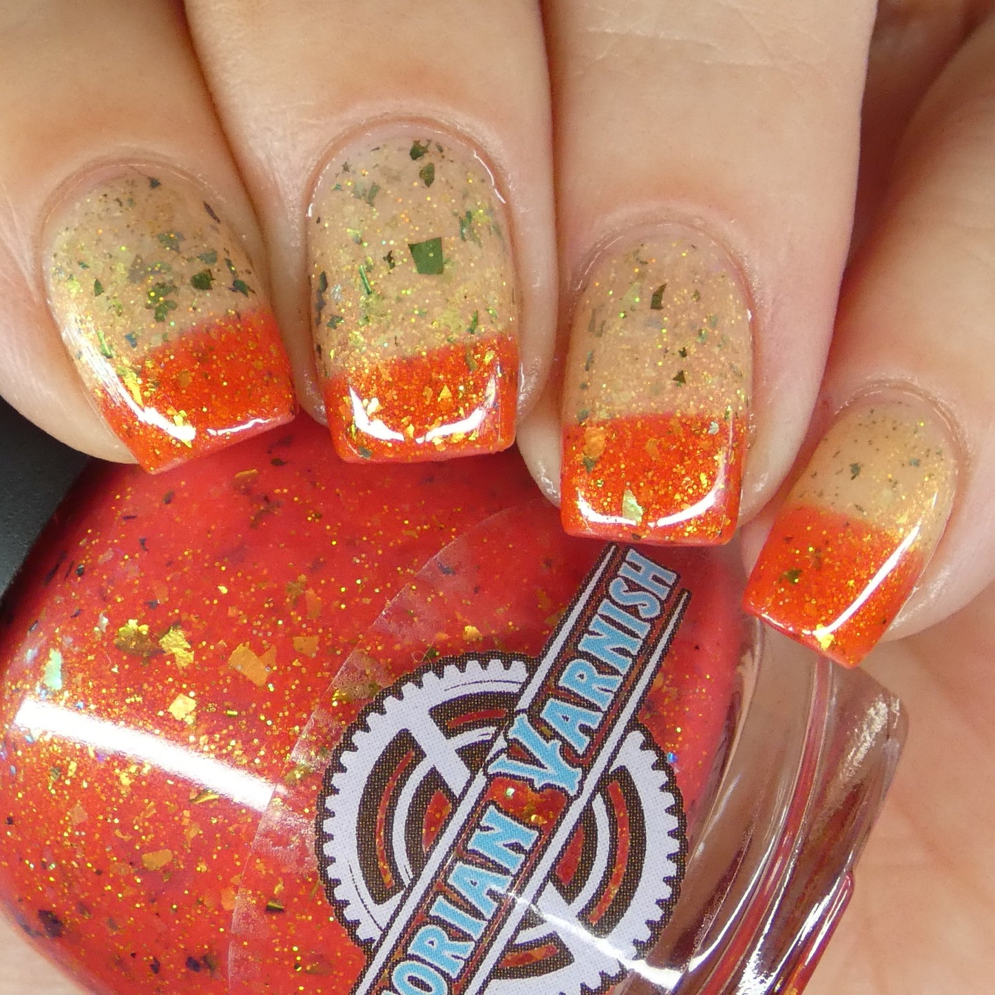 HOLIDAY'S ARE FLAME-BOYANT (THERMAL)