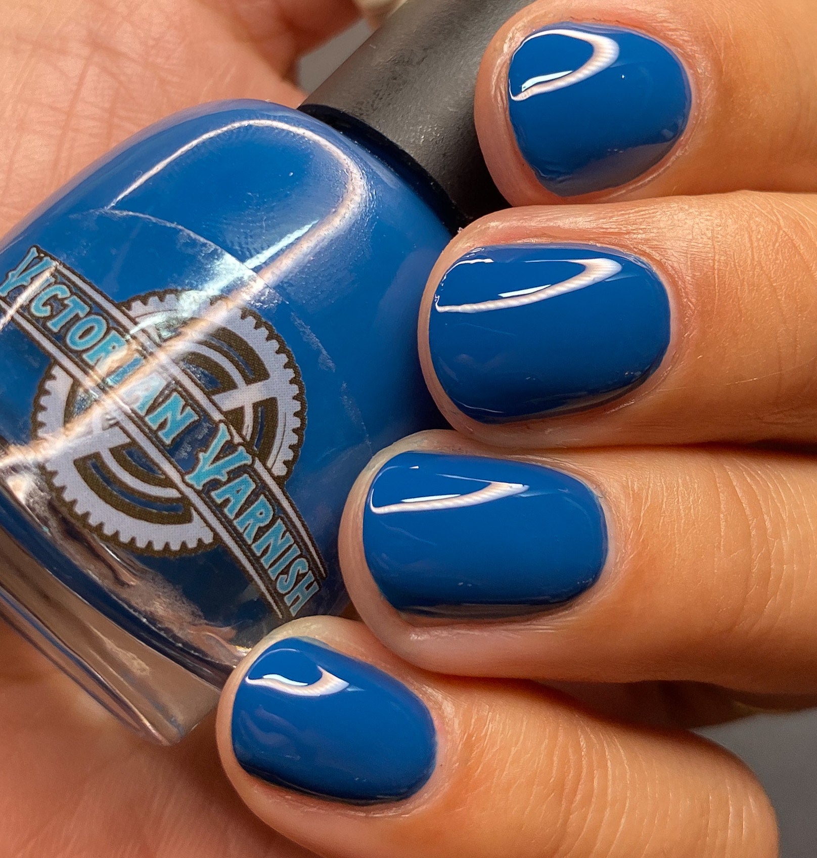 We are excited to add another Staple Creme! A deep aegean blue creme with teal undertones.